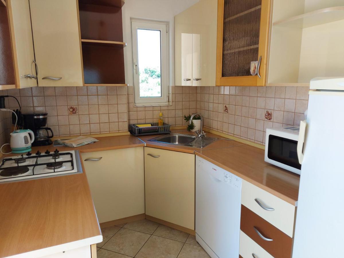 شقة Kampor  في Apartman Larisa المظهر الخارجي الصورة